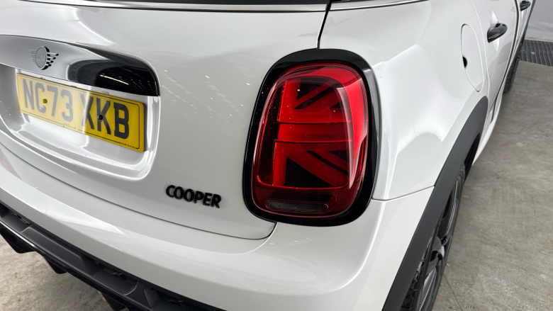 MINI Hatchback 1.5 Cooper Sport 5dr Auto Petrol Hatchback